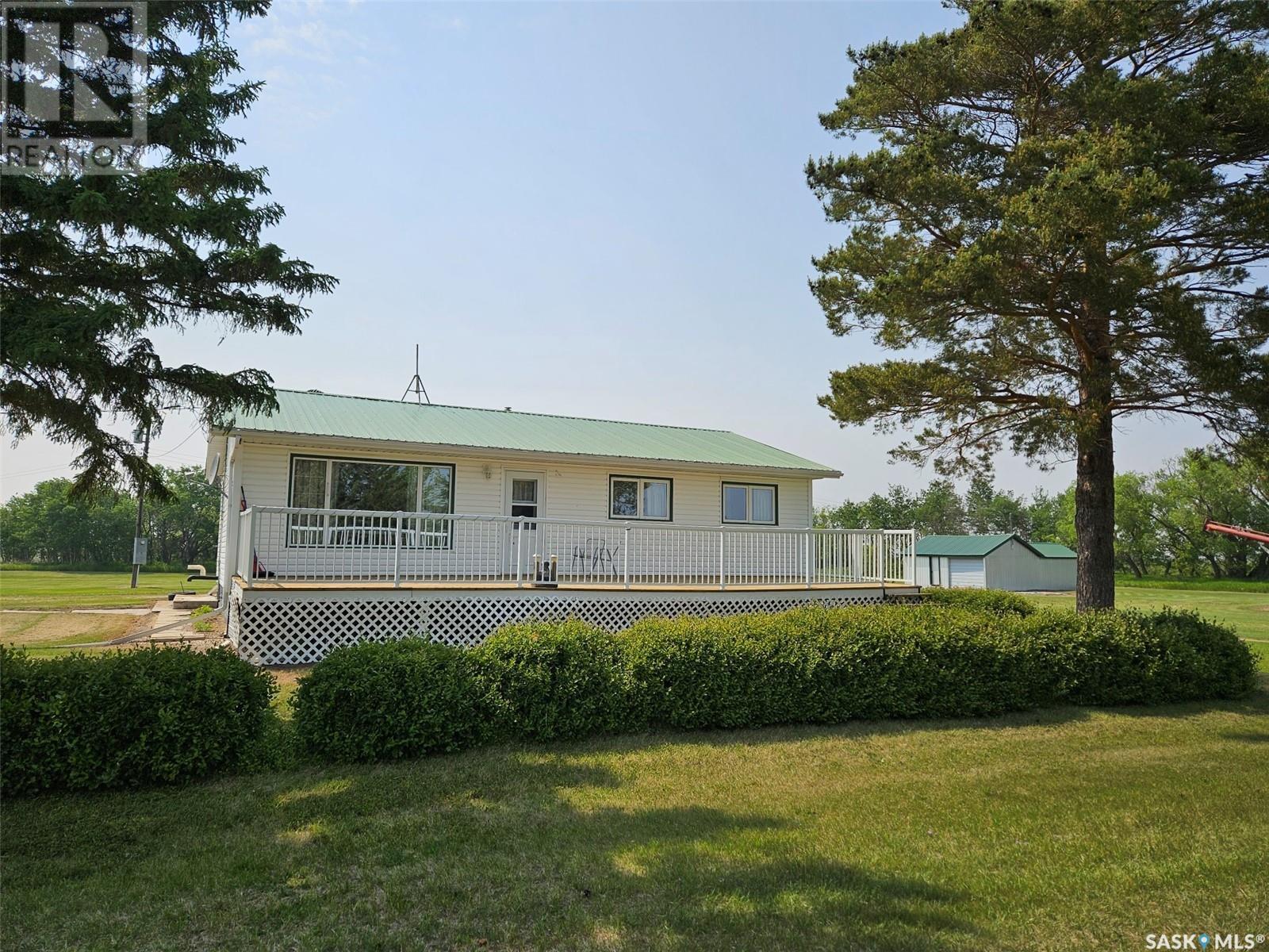 Boutin Acreage, Manor, Saskatchewan  S0C 1R0 - Photo 2 - SK009166