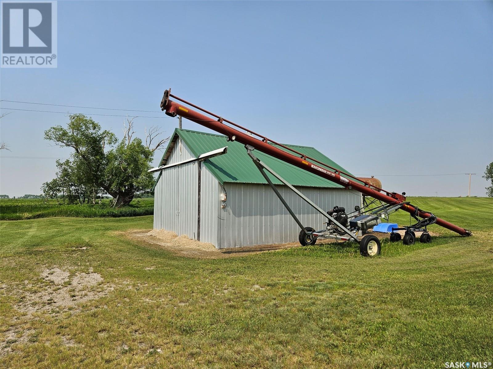 Boutin Acreage, Manor, Saskatchewan  S0C 1R0 - Photo 4 - SK009166