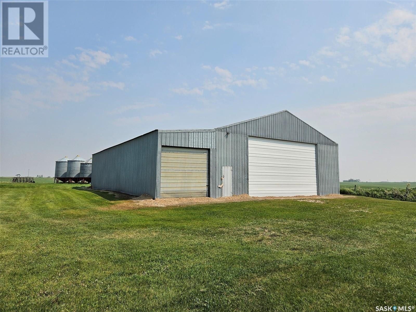 Boutin Acreage, Manor, Saskatchewan  S0C 1R0 - Photo 8 - SK009166