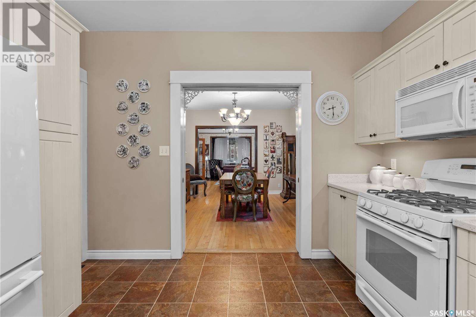 2852 Rae Street, Regina, Saskatchewan  S4S 1R3 - Photo 17 - SK009165