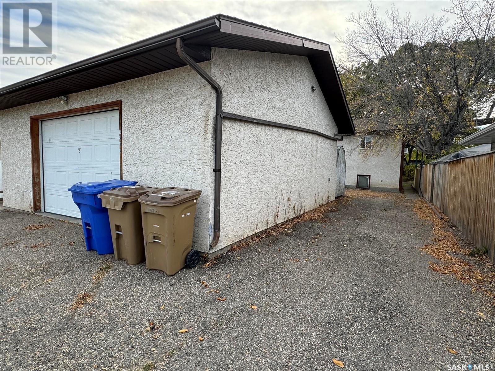 A & B 345 Scarth Street, Regina, Saskatchewan  S4R 2C4 - Photo 6 - SK009158