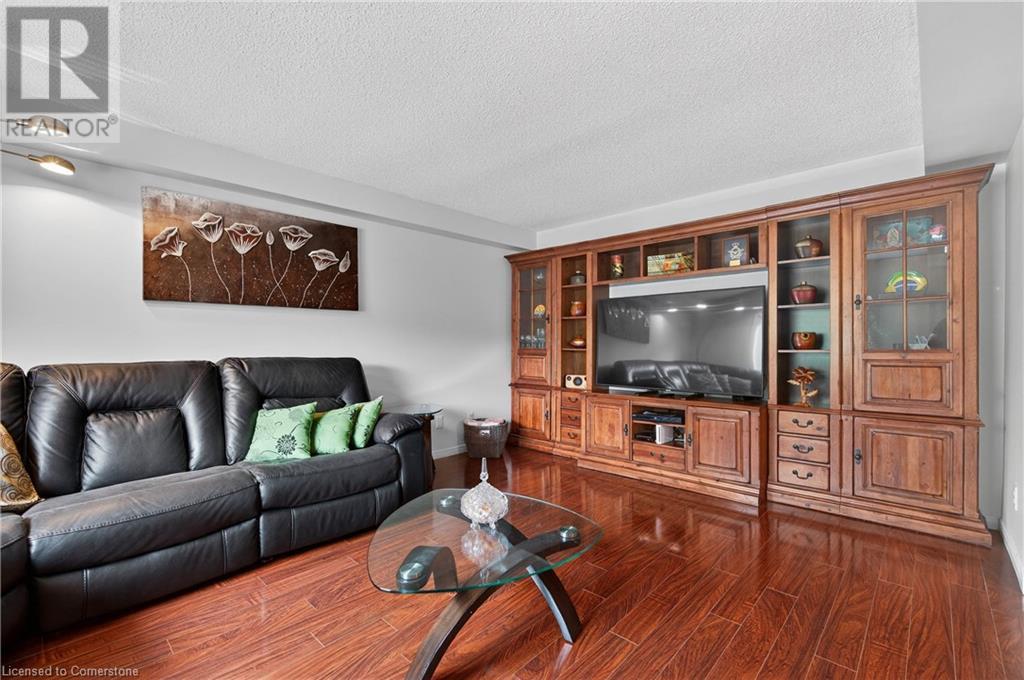 324 Beaumont Crescent, Kitchener, Ontario  N2A 0A7 - Photo 13 - 40739654