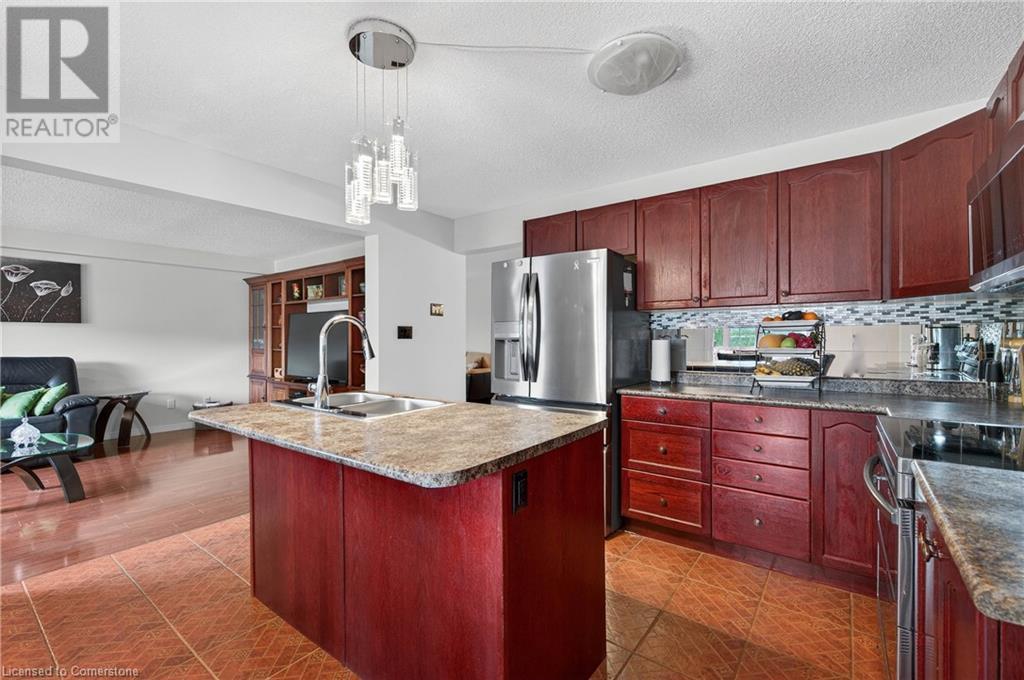 324 Beaumont Crescent, Kitchener, Ontario  N2A 0A7 - Photo 8 - 40739654