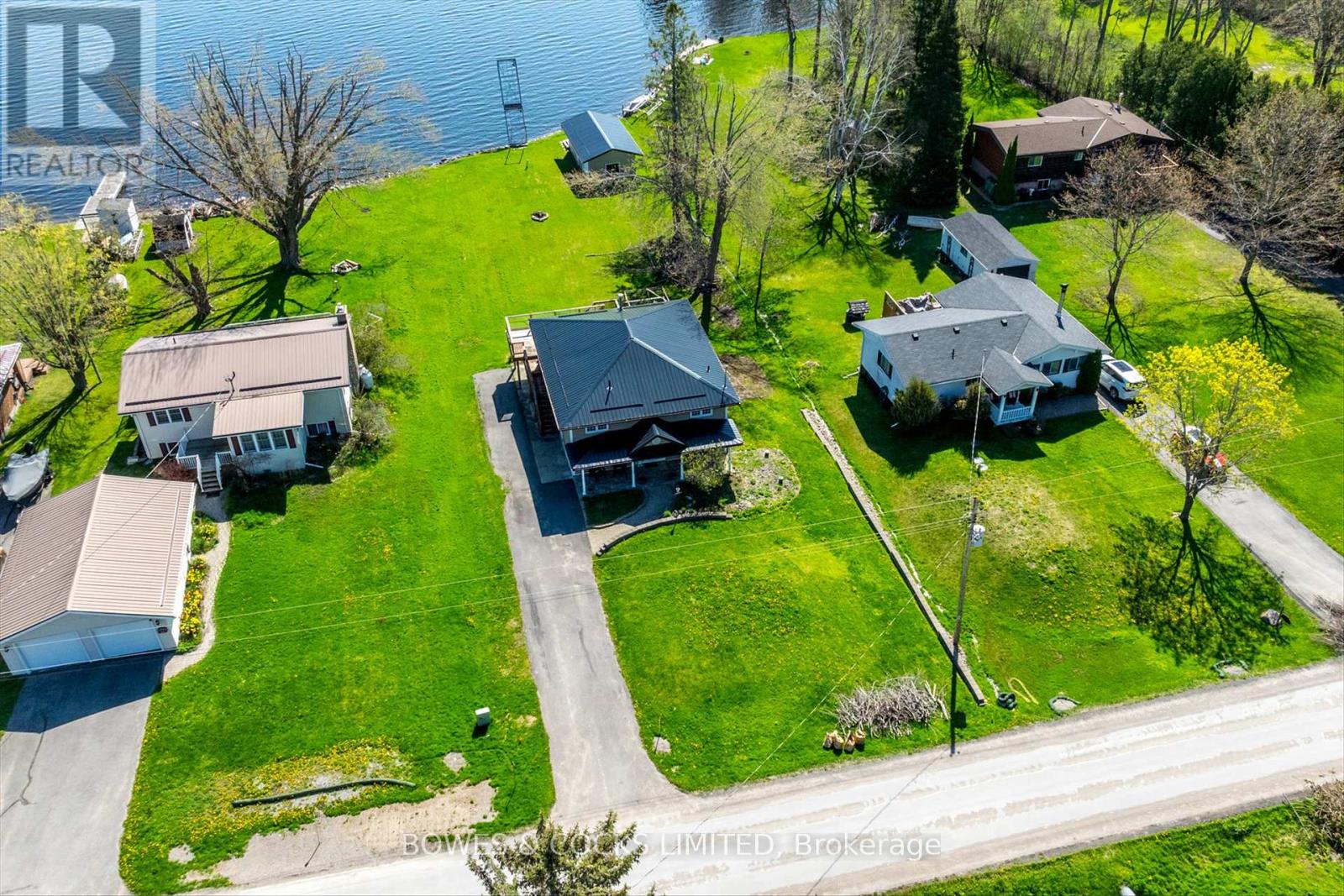240 Lakeshore Drive, Kawartha Lakes, Ontario  K0M 1A0 - Photo 42 - X12213204