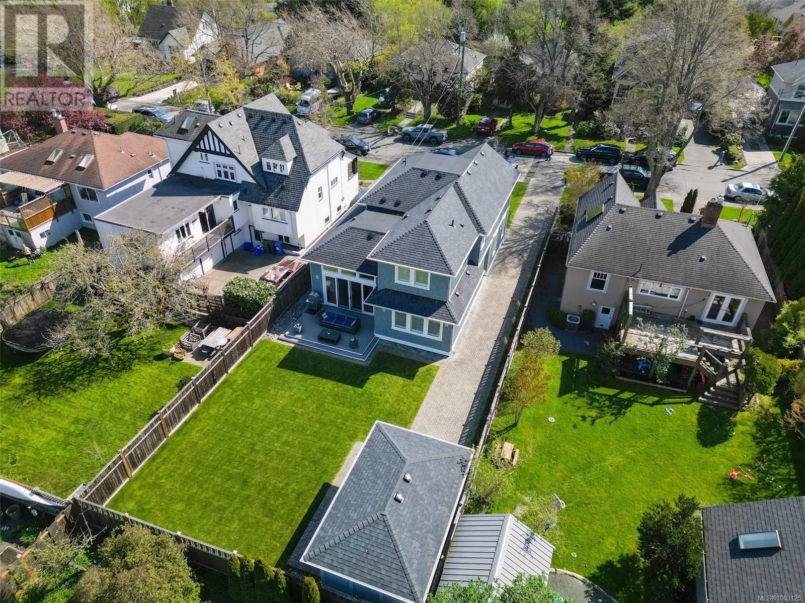 2174 Beaverbrooke St, Oak Bay, British Columbia  V8S 2W2 - Photo 41 - 1003125