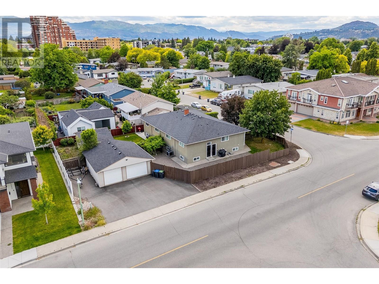 1397 Alder Court, Kelowna, British Columbia