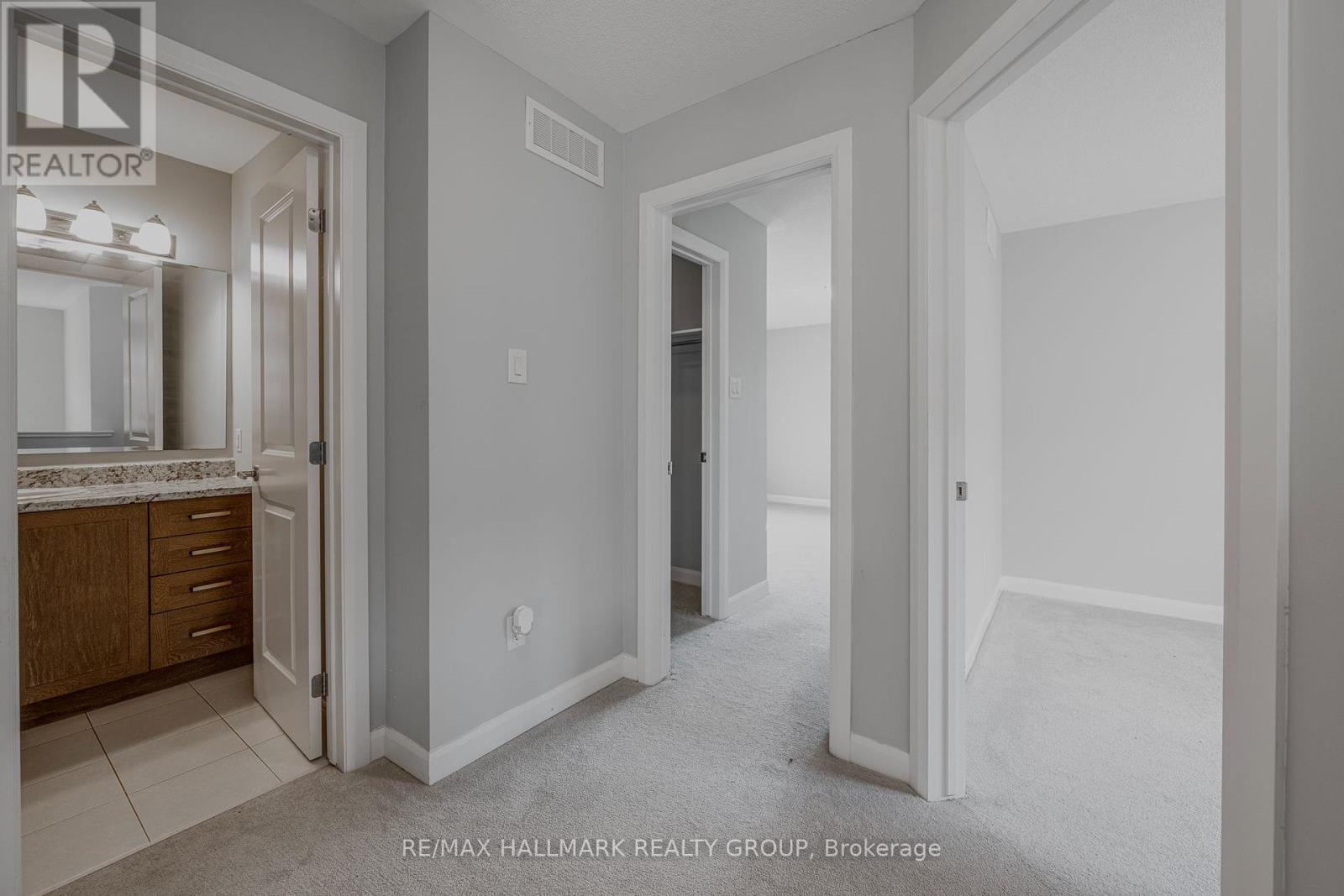 646 Hamsa Street, Ottawa, Ontario  K2J 6Z7 - Photo 16 - X12200662