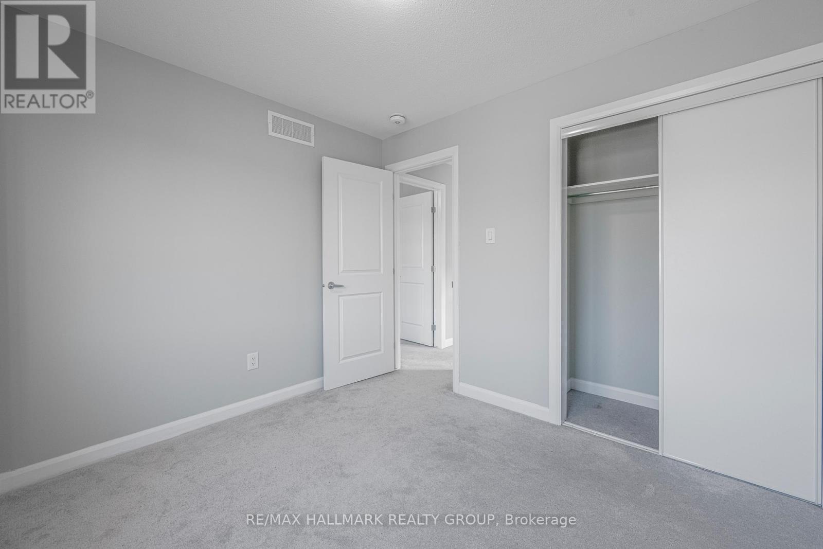 646 Hamsa Street, Ottawa, Ontario  K2J 6Z7 - Photo 22 - X12200662