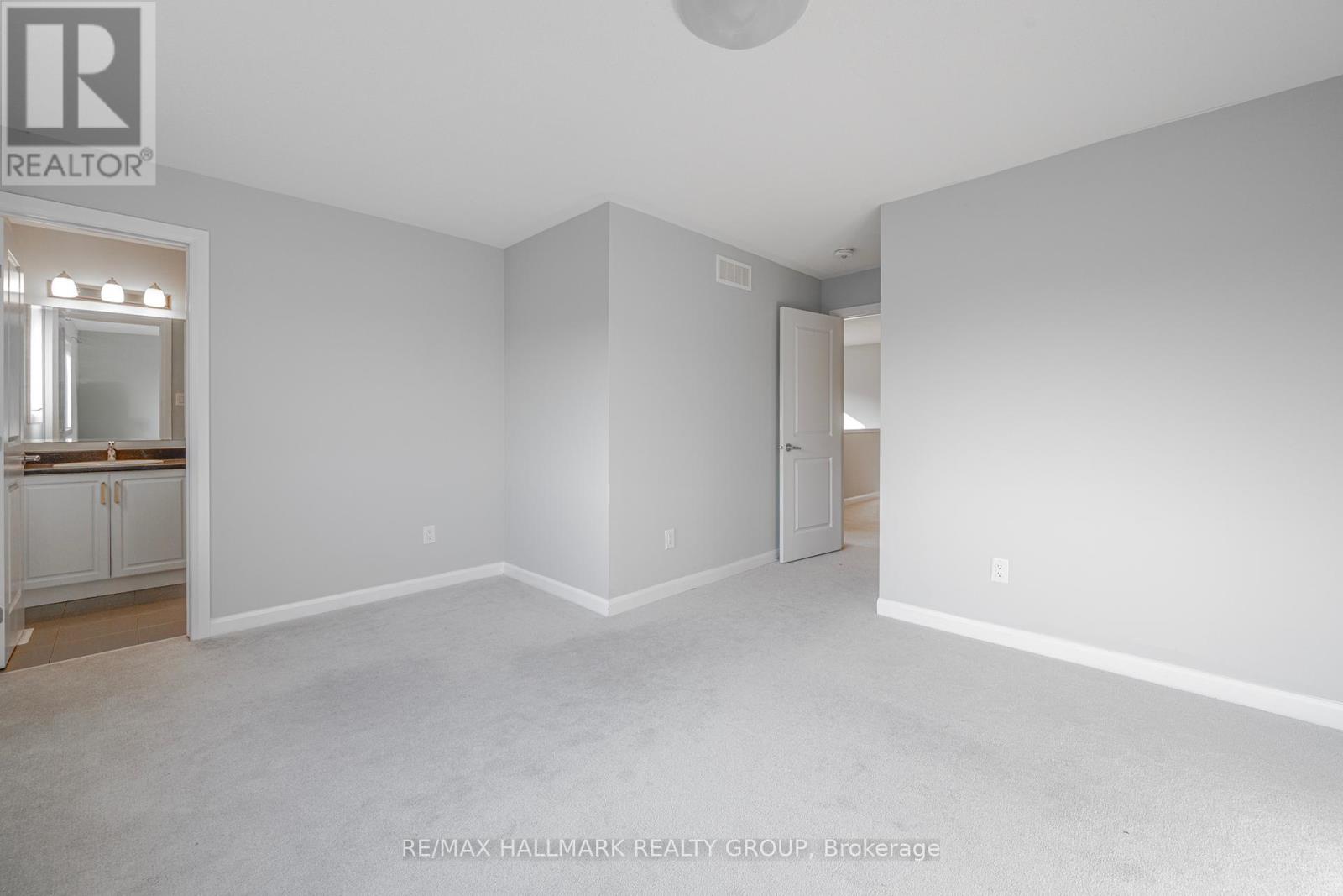 646 Hamsa Street, Ottawa, Ontario  K2J 6Z7 - Photo 21 - X12200662