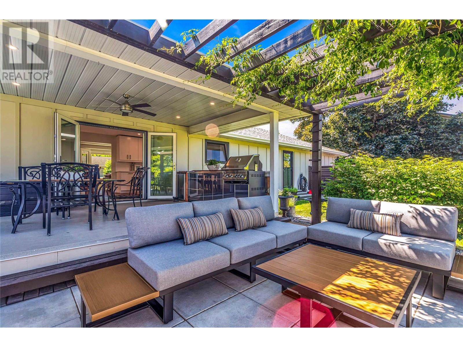 1510 Appleridge Road, Kelowna, British Columbia  V1W 3A5 - Photo 12 - 10350953