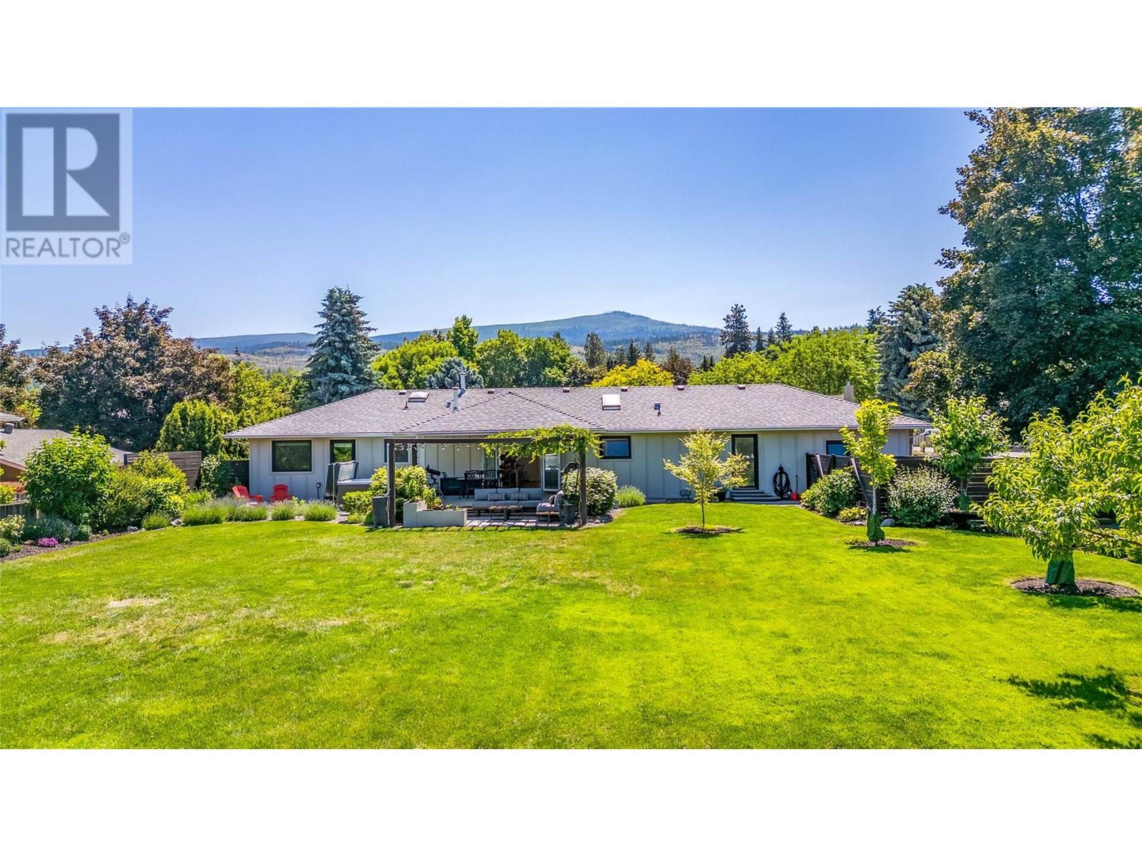 1510 Appleridge Road, Kelowna, British Columbia  V1W 3A5 - Photo 6 - 10350953