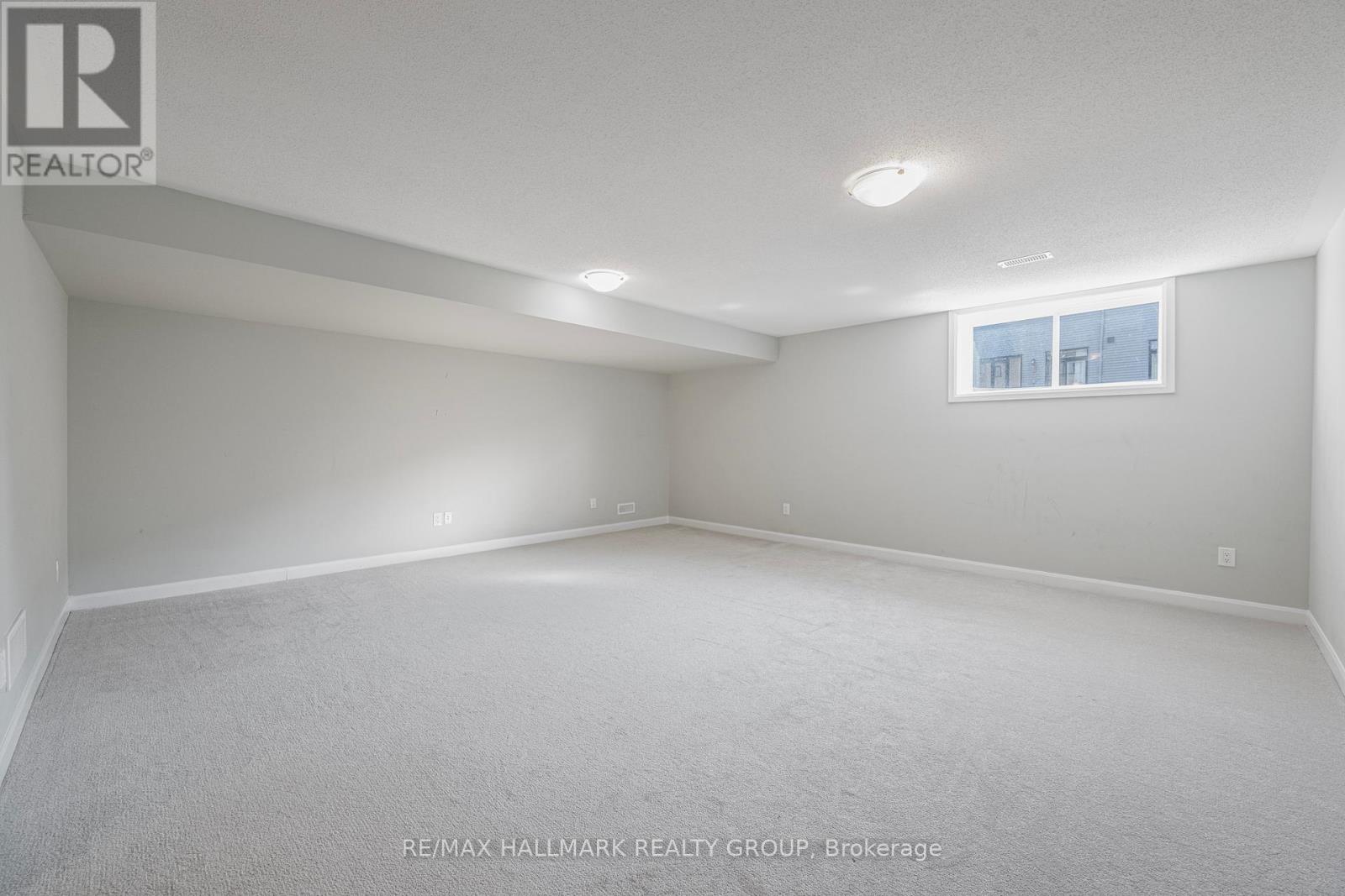 646 Hamsa Street, Ottawa, Ontario  K2J 6Z7 - Photo 32 - X12200662