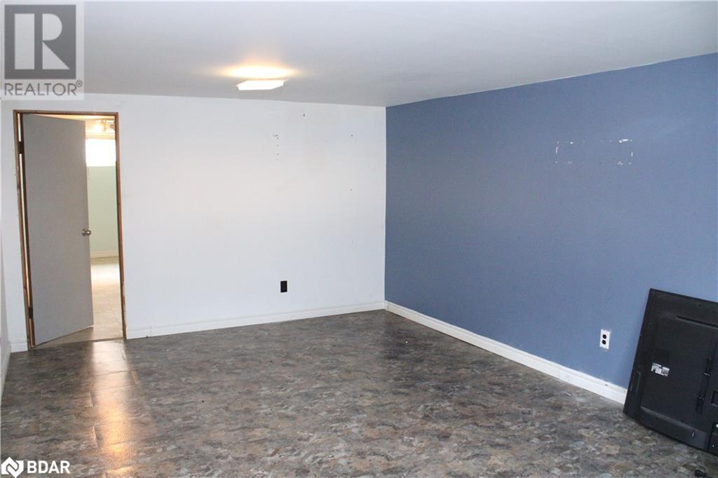 51 Davidson Street, Barrie, Ontario  L4M 3S1 - Photo 18 - 40739098