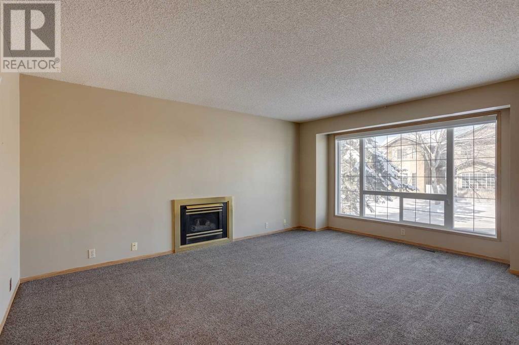 99 Martinwood Road Ne, Calgary, Alberta  T3J 3G7 - Photo 5 - A2195940