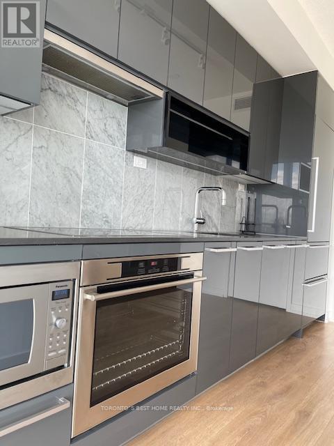 3001 - 117 Mcmahon Drive, Toronto, Ontario  M2K 2X9 - Photo 8 - C12213756