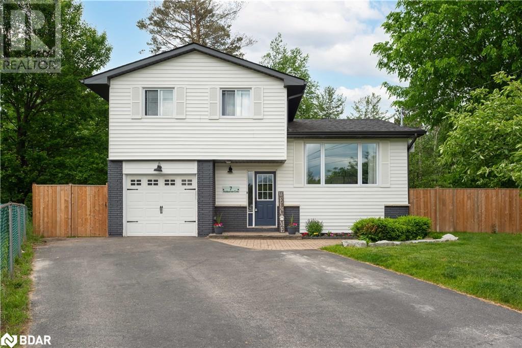 7 ASHBURTON Crescent, Angus, Ontario