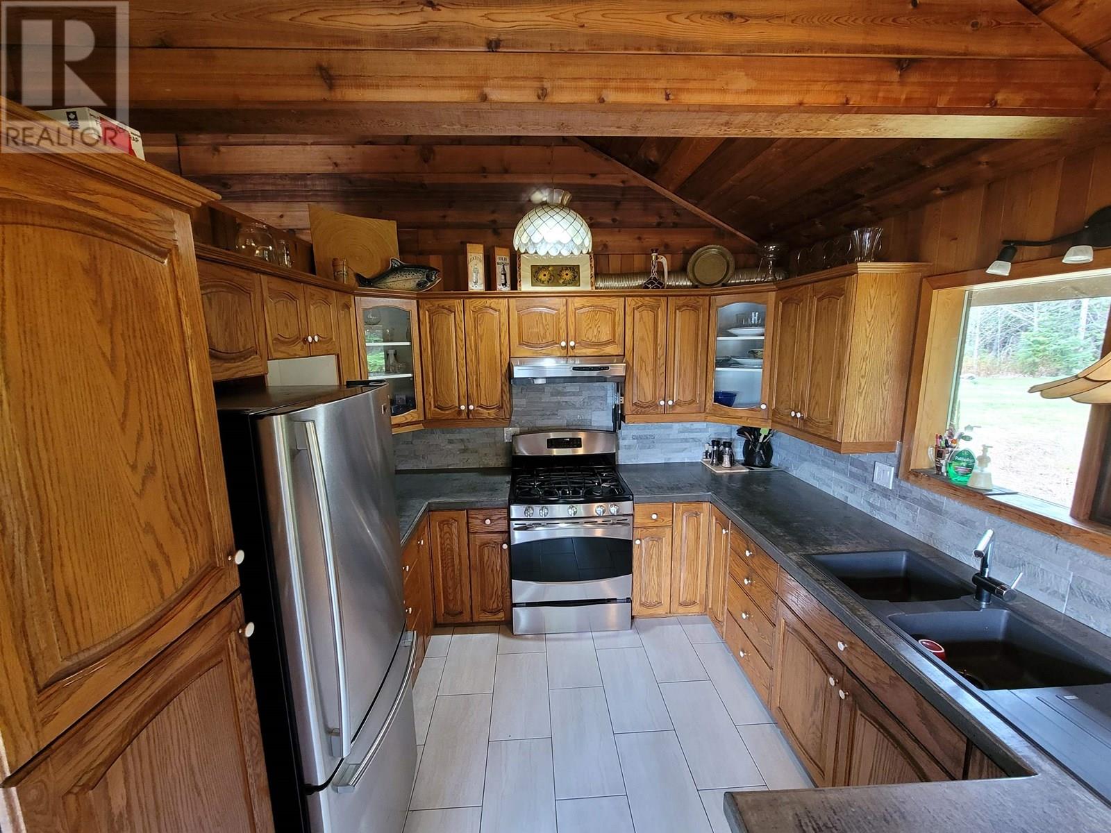 5289 Darci Avenue, Terrace, British Columbia  V8G 0C3 - Photo 11 - R3014185