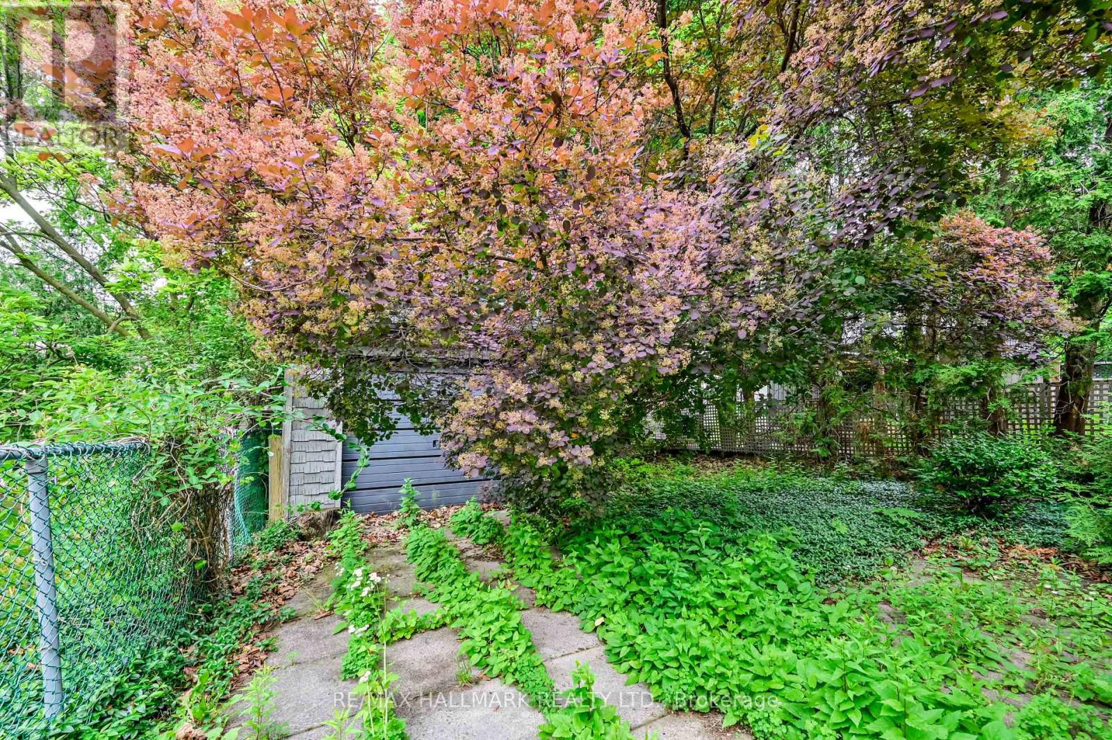 134 Latimer Avenue, Toronto, Ontario  M5N 2M2 - Photo 23 - C12138354