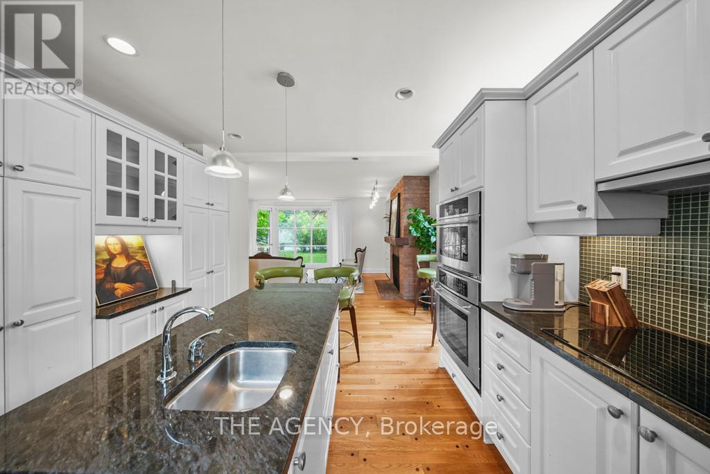 7 Gerald Street, Toronto, Ontario  M2L 2M4 - Photo 24 - C12210304