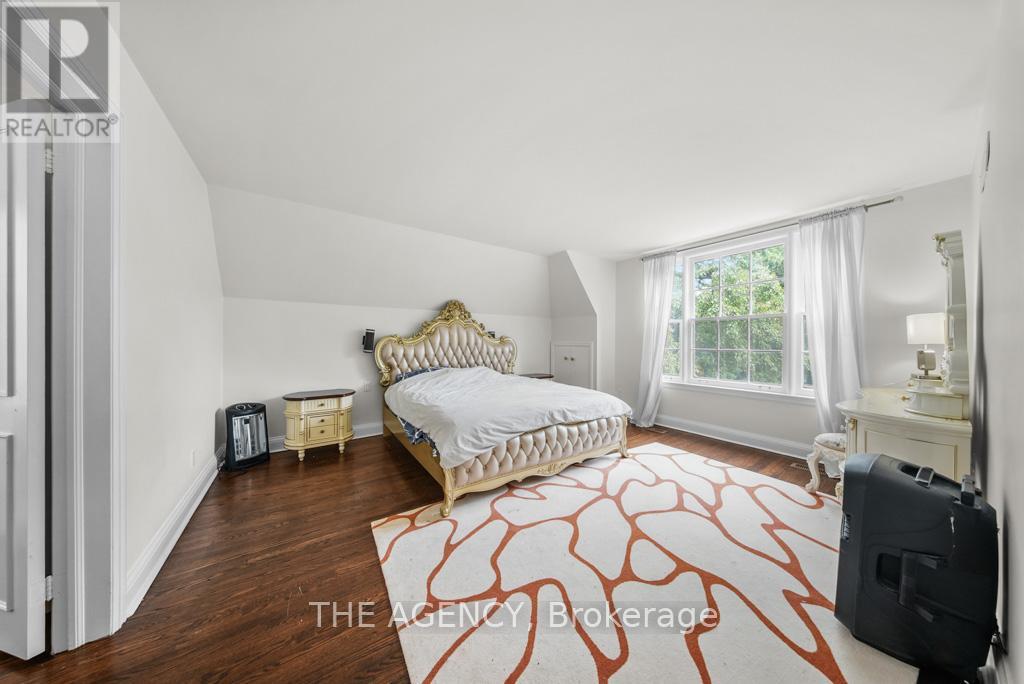 7 Gerald Street, Toronto, Ontario  M2L 2M4 - Photo 26 - C12210304