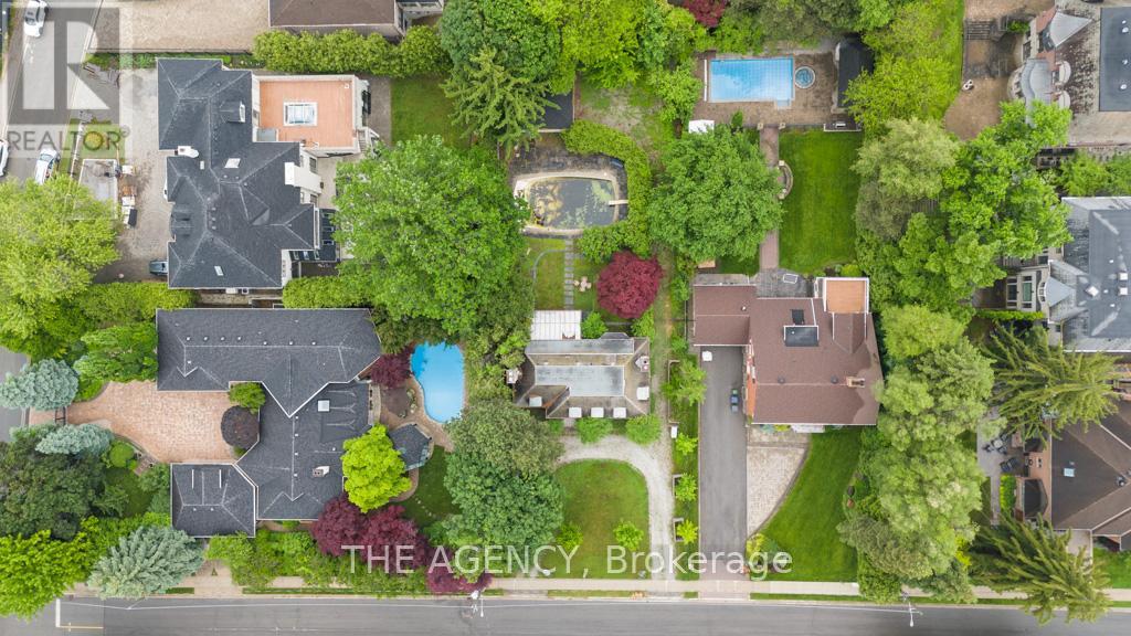 7 Gerald Street, Toronto, Ontario  M2L 2M4 - Photo 11 - C12210304