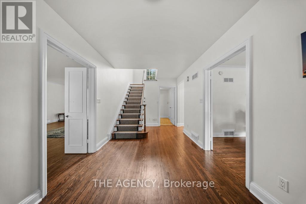 7 Gerald Street, Toronto, Ontario  M2L 2M4 - Photo 14 - C12210304