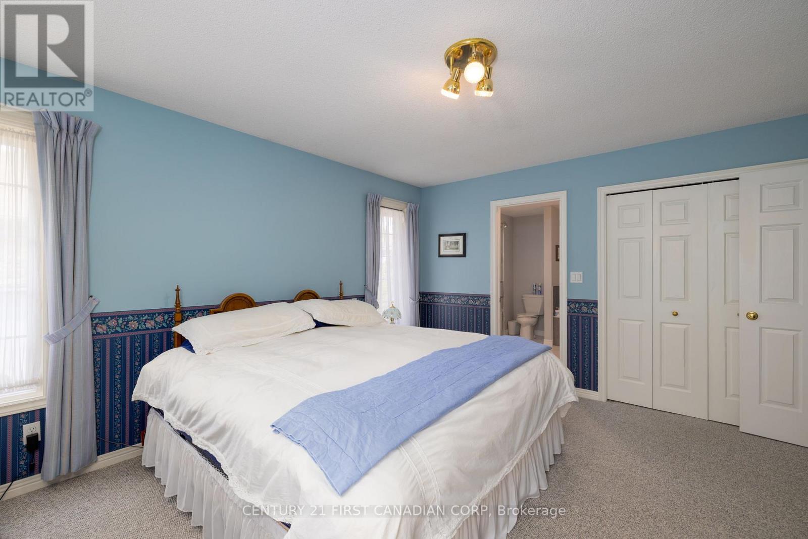 196 Hull Road, Strathroy-Caradoc, Ontario  N7G 3P2 - Photo 21 - X12213939