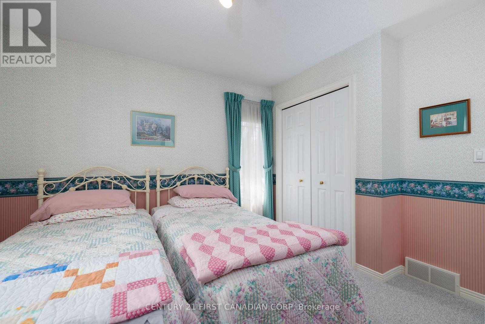 196 Hull Road, Strathroy-Caradoc, Ontario  N7G 3P2 - Photo 25 - X12213939