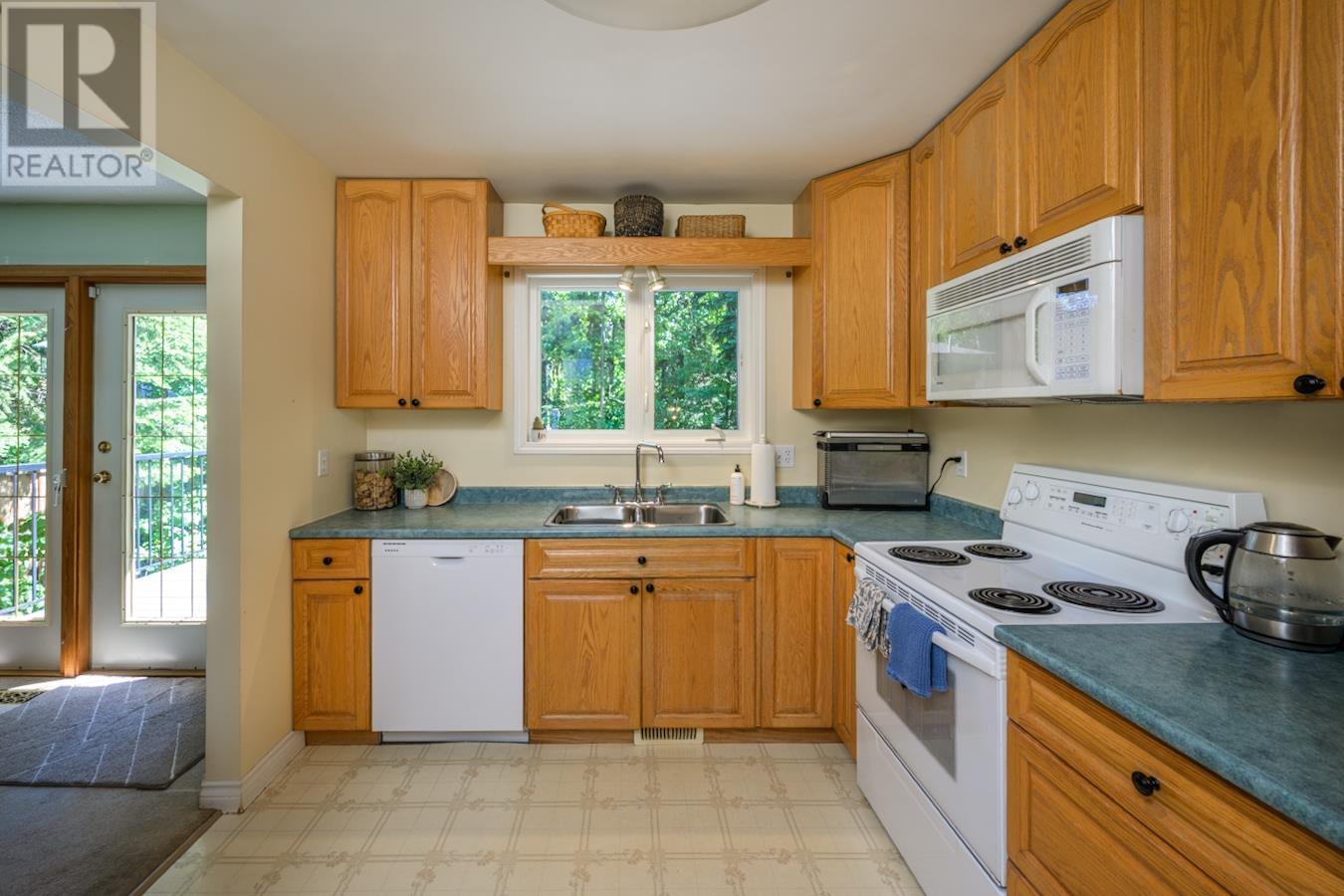 2988 Dundee Drive, Prince George, British Columbia  V2K 3R4 - Photo 12 - R3014218