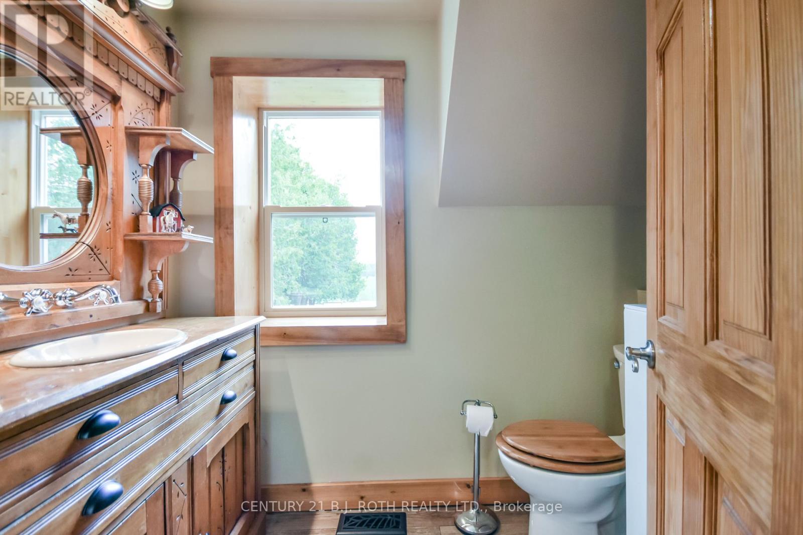 8726 9th Line, Essa, Ontario  L0M 1T0 - Photo 26 - N12213766