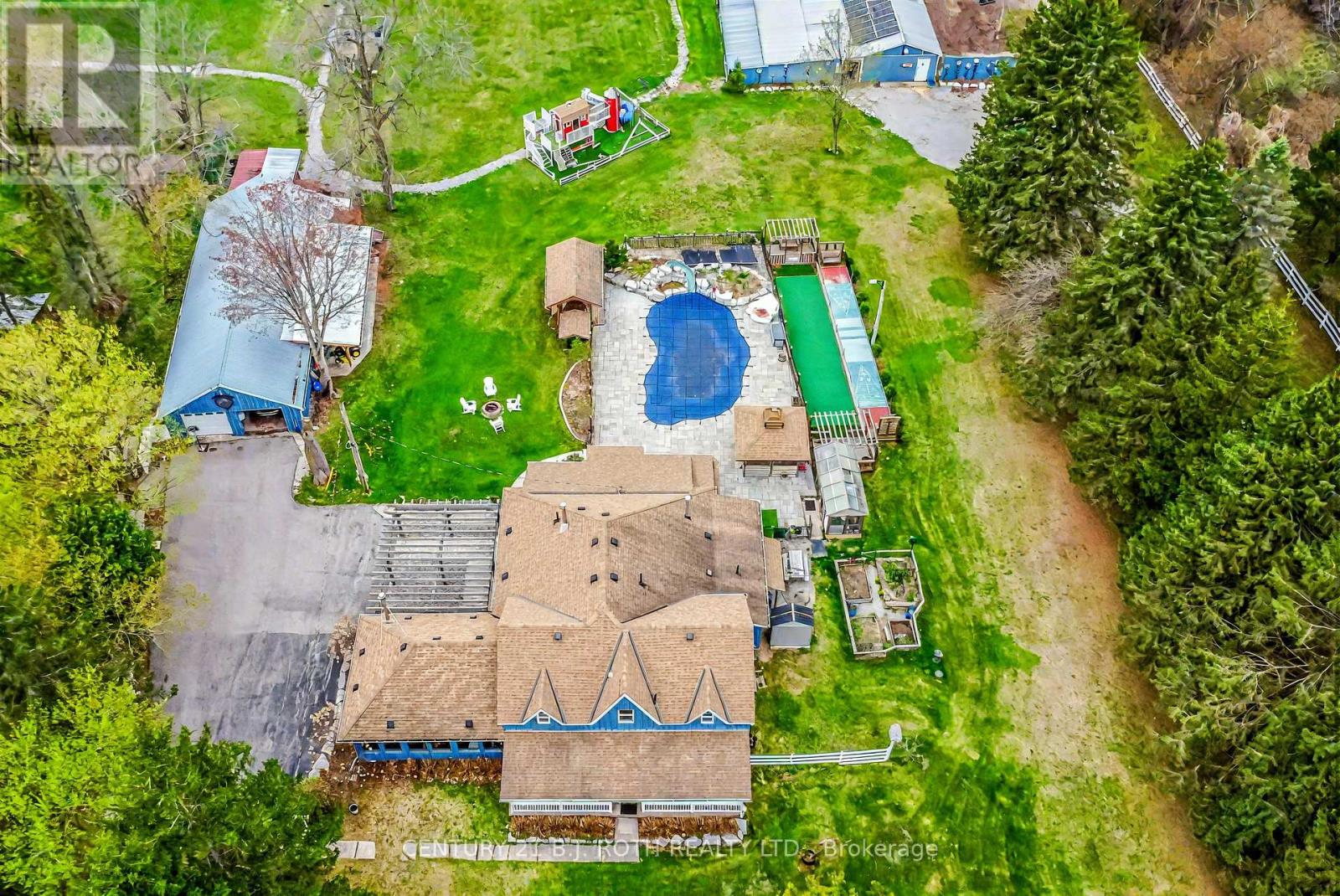 8726 9th Line, Essa, Ontario  L0M 1T0 - Photo 3 - N12213766