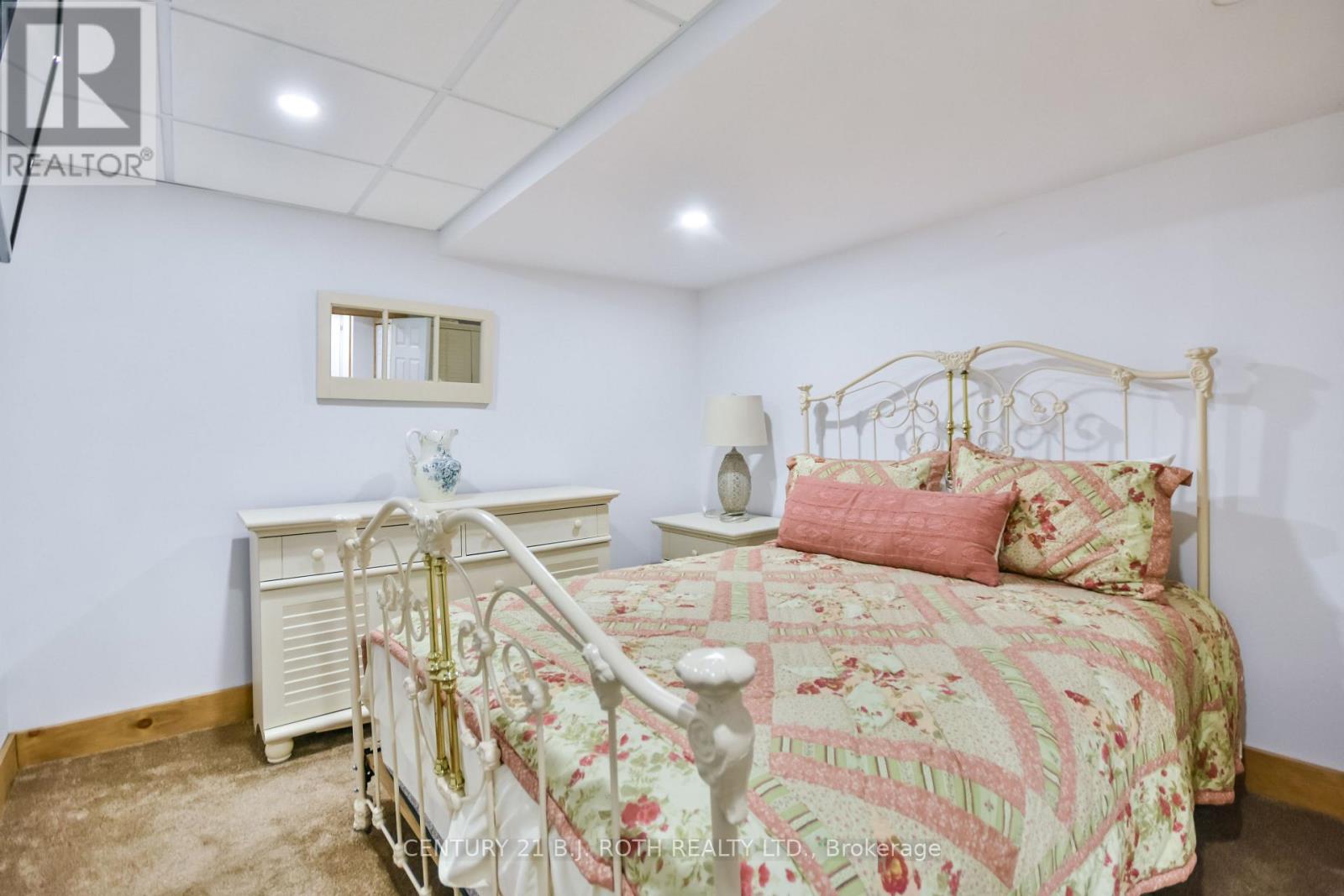 8726 9th Line, Essa, Ontario  L0M 1T0 - Photo 32 - N12213766