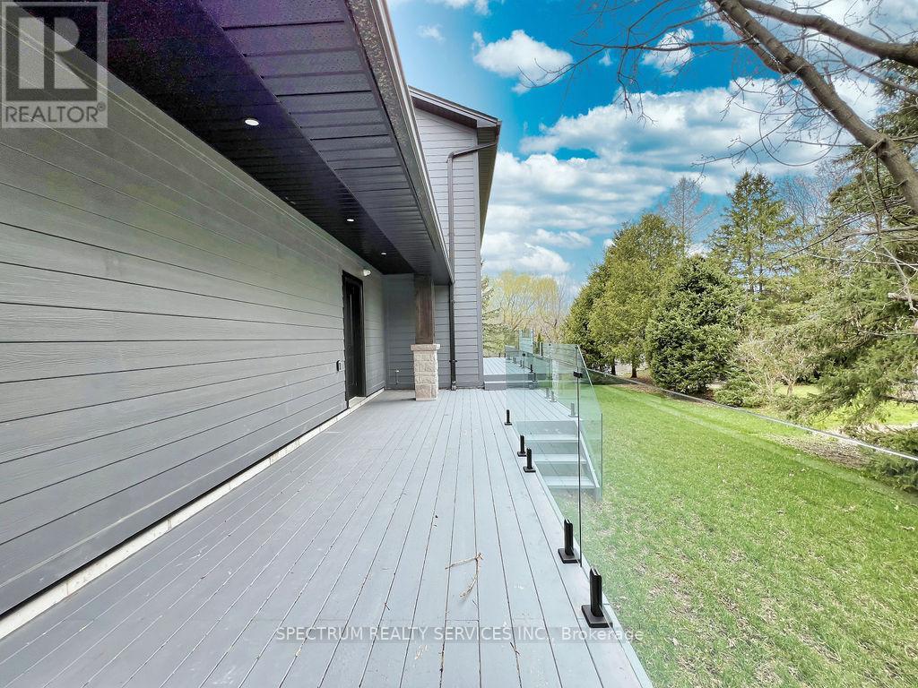 16 Mcguire Court, King, Ontario  L0G 1T0 - Photo 32 - N12213784