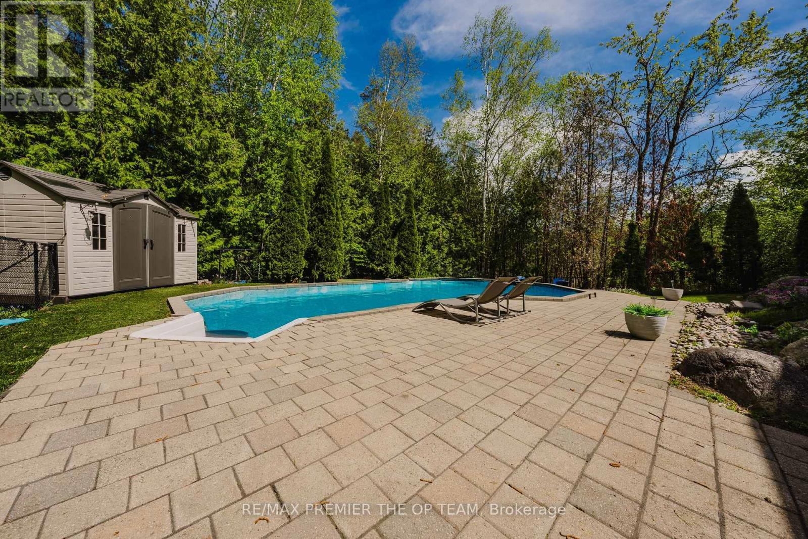 1856 Innisbrook Street, Innisfil, Ontario  L9S 5A3 - Photo 36 - N12213807