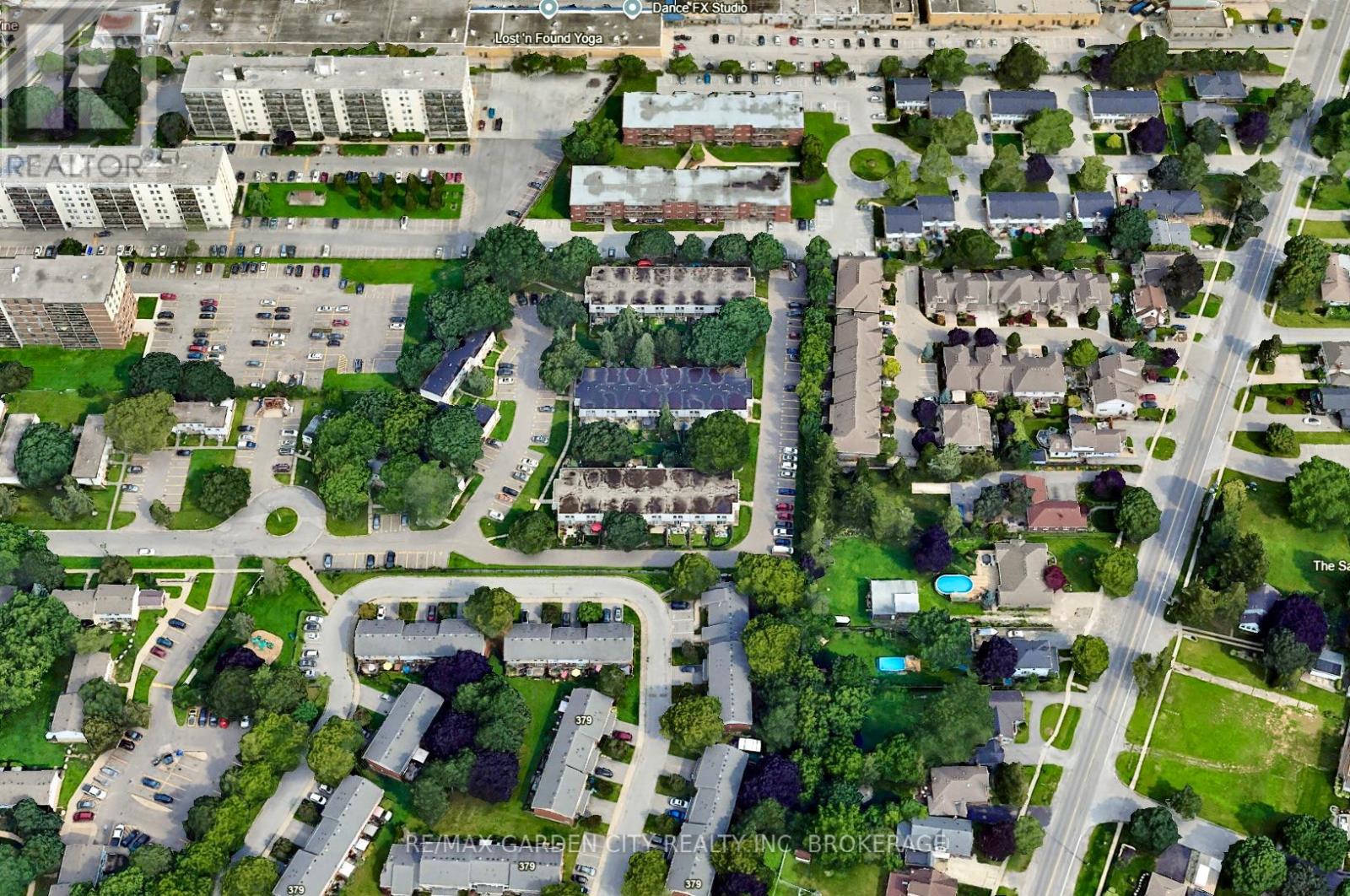 176 - 17 Old Pine Trail, St. Catharines, Ontario  L2M 6P9 - Photo 23 - X12213890