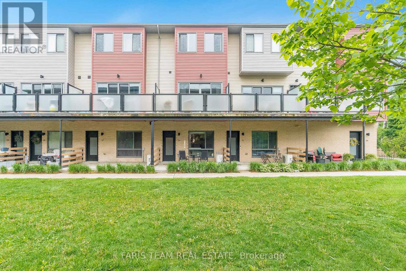 36 - 369 Essa Road, Barrie (Ardagh), Ontario  L4N 9C8 - Photo 1 - S12213775