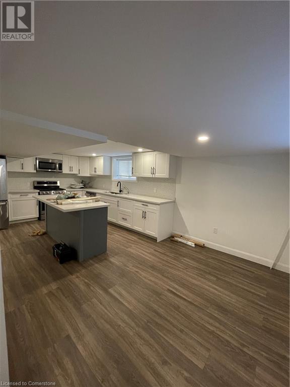 176 Queensdale Avenue E, Hamilton, Ontario  L9A 1K3 - Photo 4 - 40740113