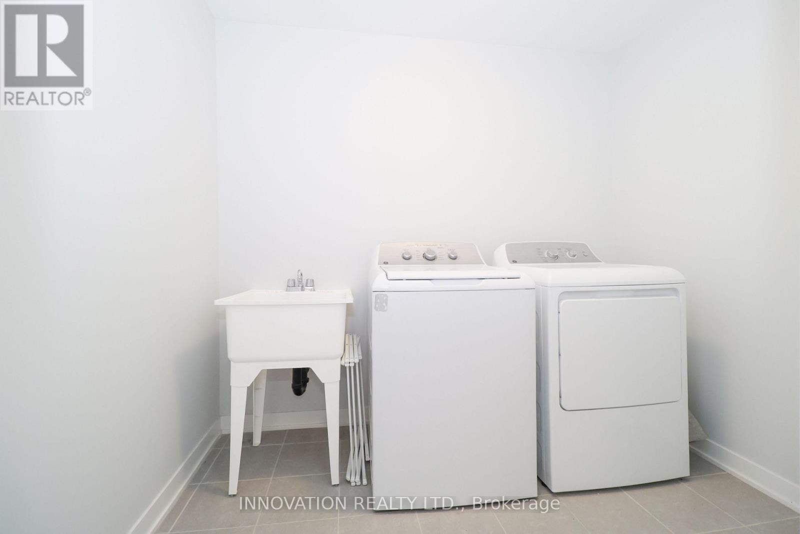 36 Stitch Mews, Ottawa, Ontario  K0A 2Z0 - Photo 13 - X12167870