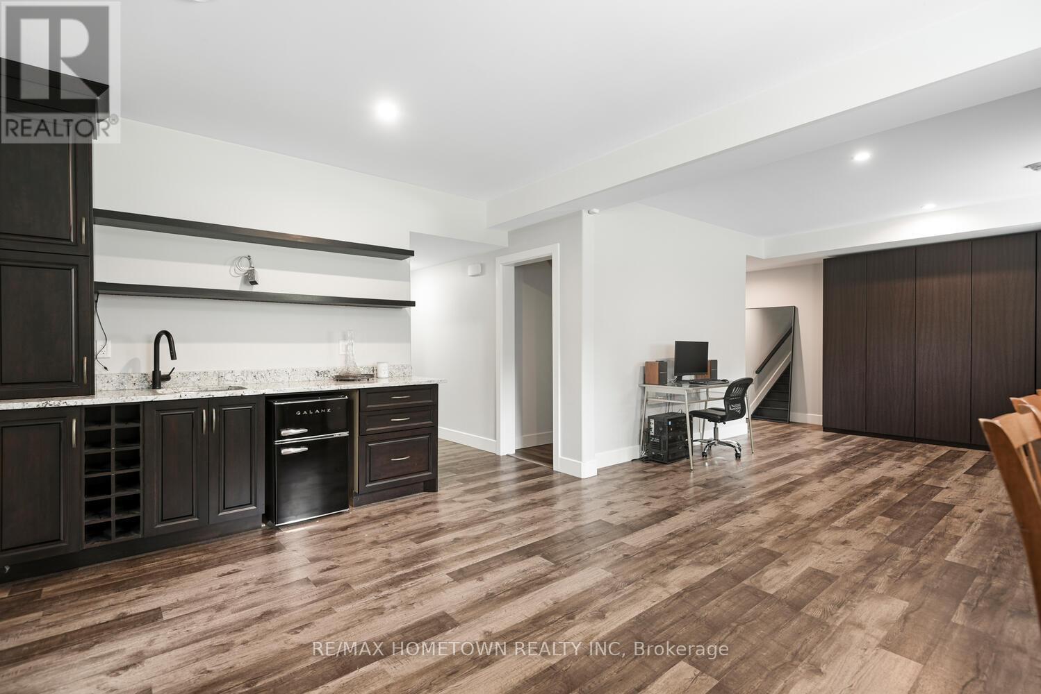 2162 Hallecks Road W, Elizabethtown-Kitley, Ontario  K6V 5T3 - Photo 20 - X12213841