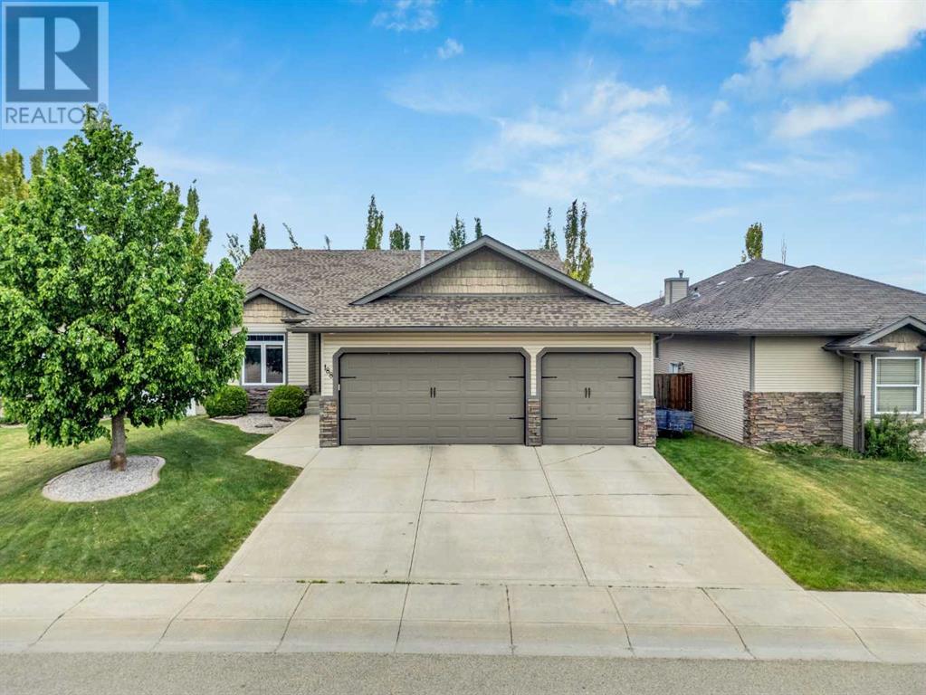 188 Ingle Close, Red Deer, Alberta  T4R 3S2 - Photo 3 - A2229039