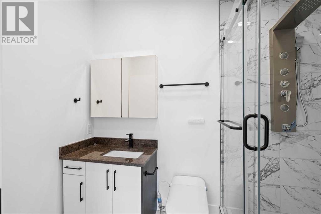 6503 Lombardy Crescent Sw, Calgary, Alberta  T3E 5R3 - Photo 25 - A2223210