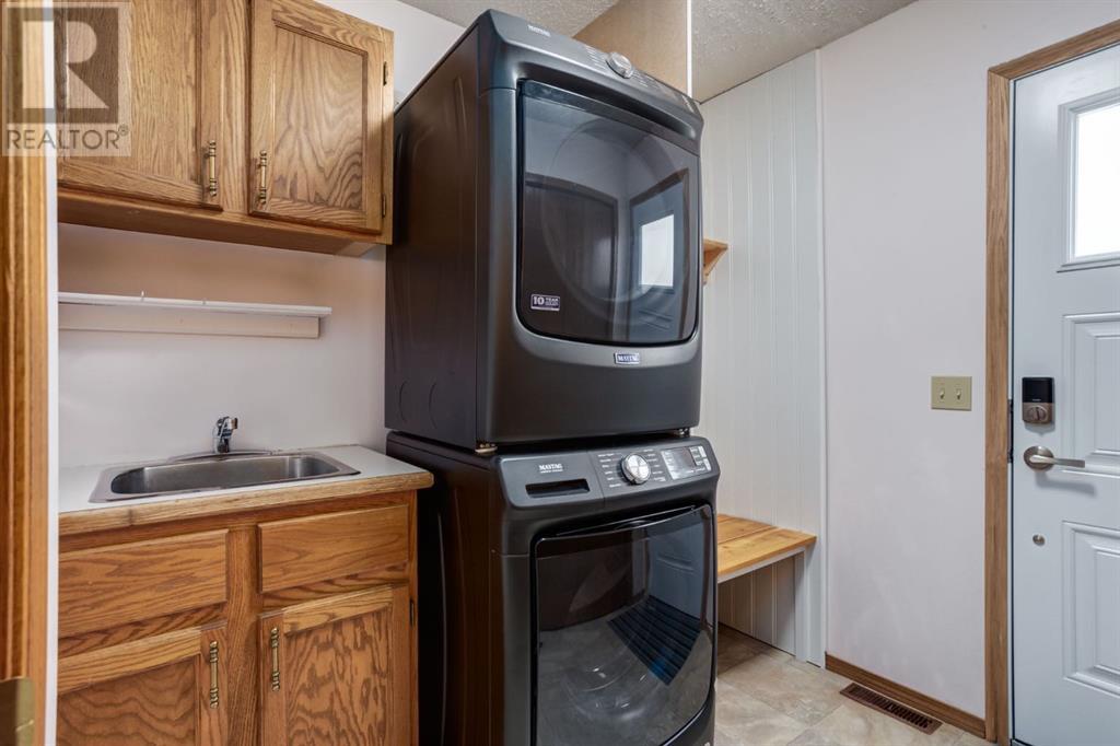 51 Scenic Park Crescent Nw, Calgary, Alberta  T3L 1R8 - Photo 15 - A2225501