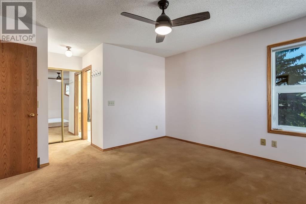 51 Scenic Park Crescent Nw, Calgary, Alberta  T3L 1R8 - Photo 17 - A2225501