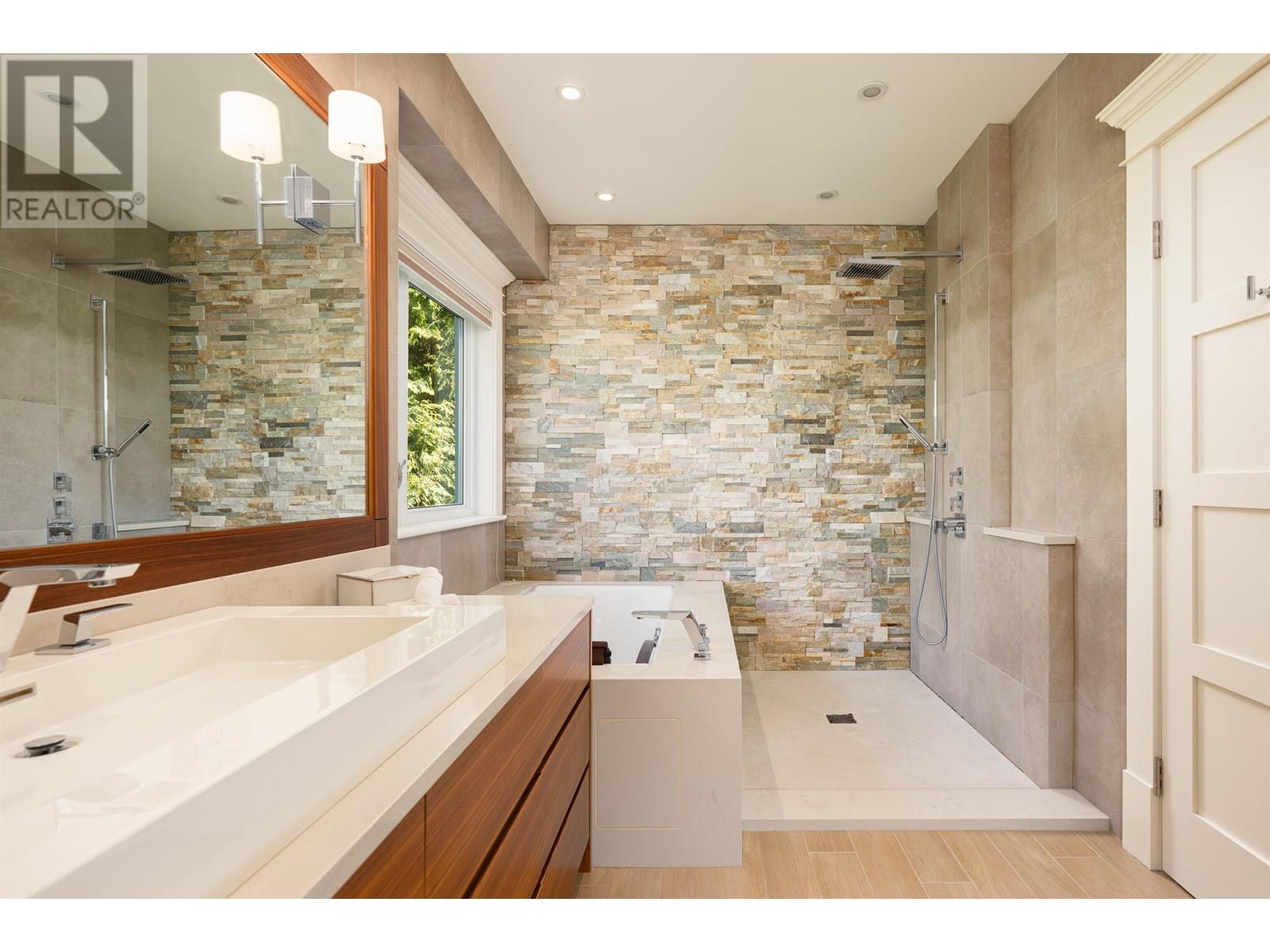 4688 W 3rd Avenue, Vancouver, British Columbia  V6R 1N4 - Photo 17 - R3013782