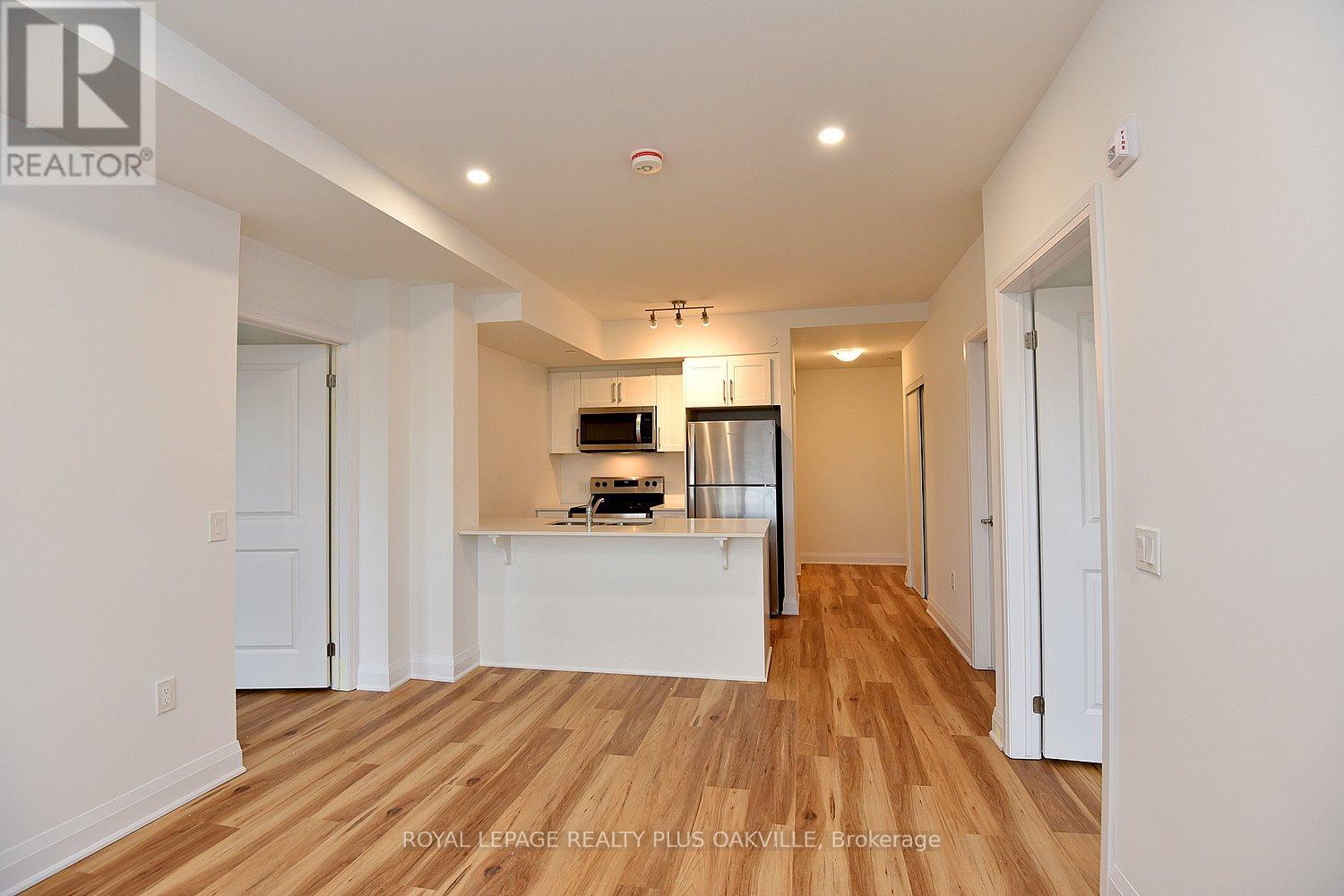 211 - 1936 Rymal Road, Hamilton, Ontario  L0R 1P0 - Photo 6 - X12213792