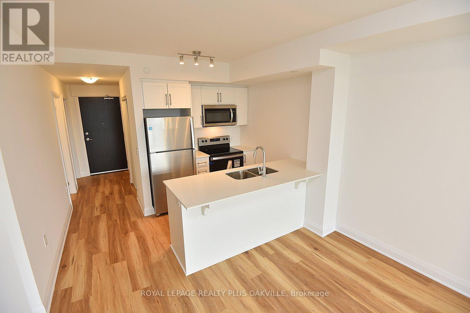 422 - 1936 Rymal Road E, Hamilton, Ontario  L0R 1P0 - Photo 11 - X12213810