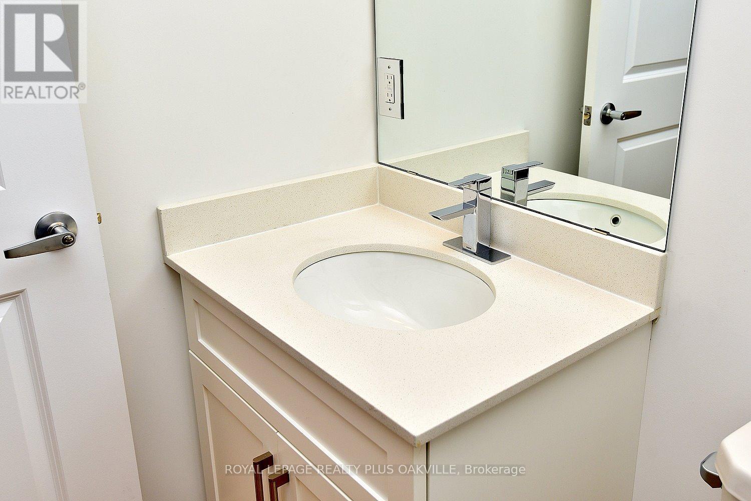 422 - 1936 Rymal Road E, Hamilton, Ontario  L0R 1P0 - Photo 27 - X12213810