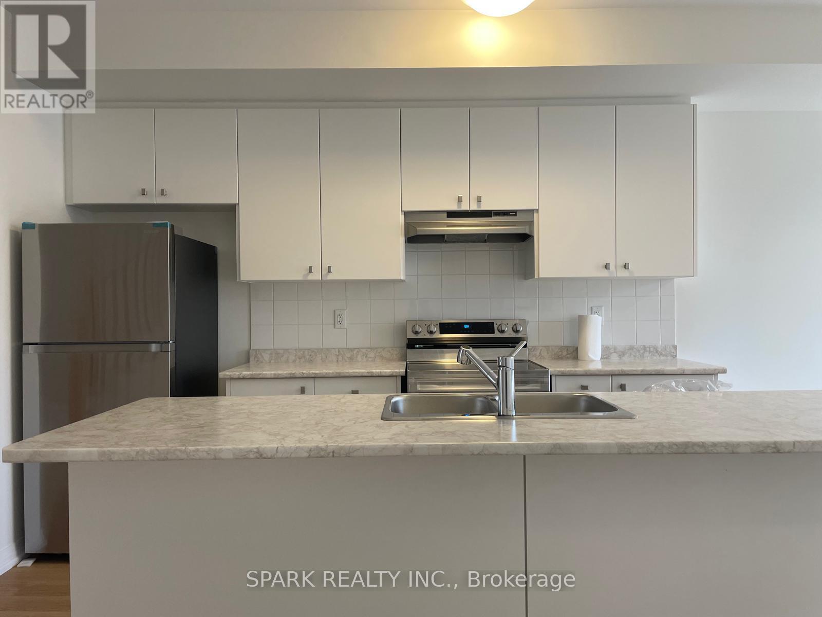 22 - 389 Conklin Road S, Brantford, Ontario  N3T 0S8 - Photo 4 - X12213816