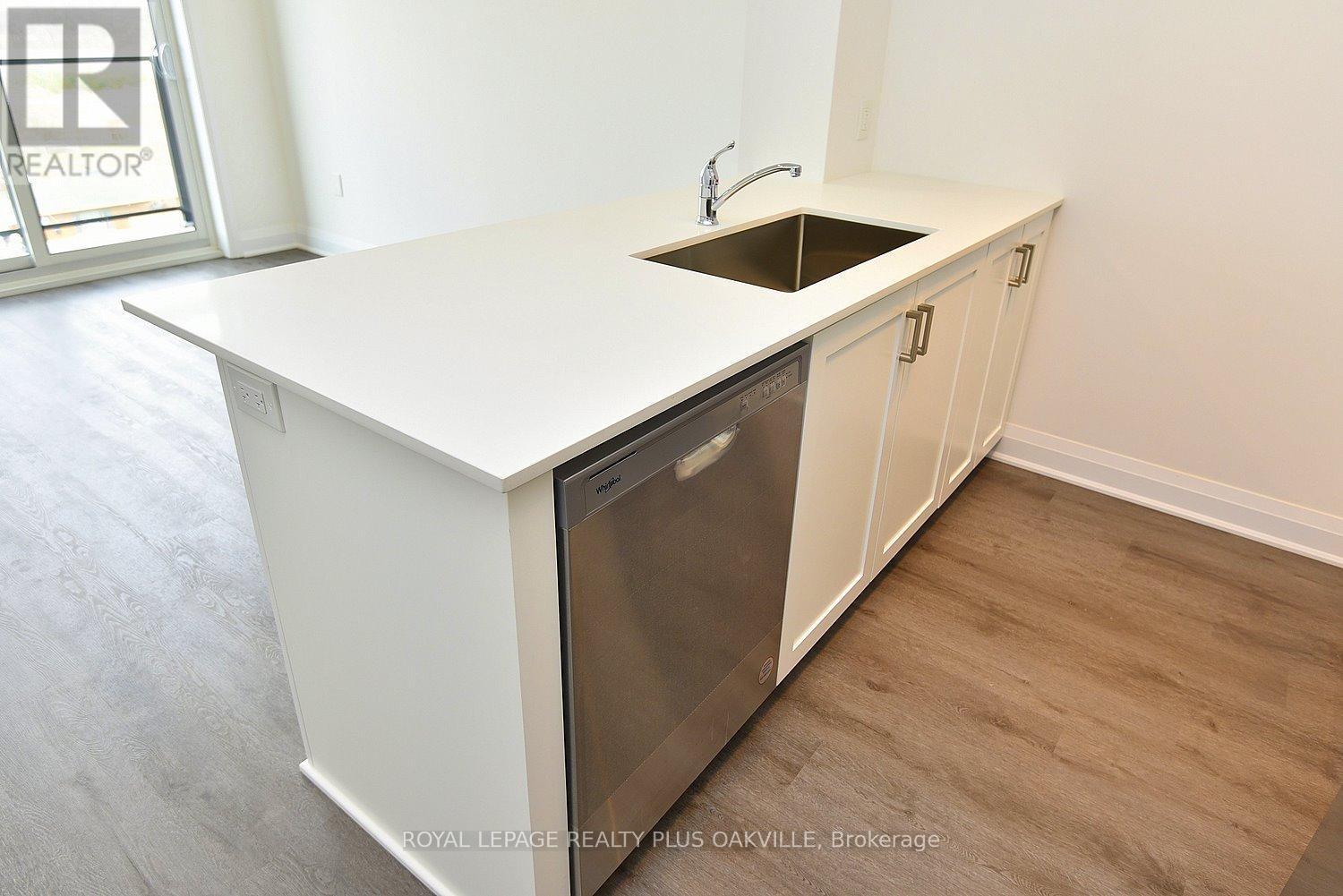 510 - 1936 Rymal Road E, Hamilton, Ontario  L0R 1P0 - Photo 13 - X12213823