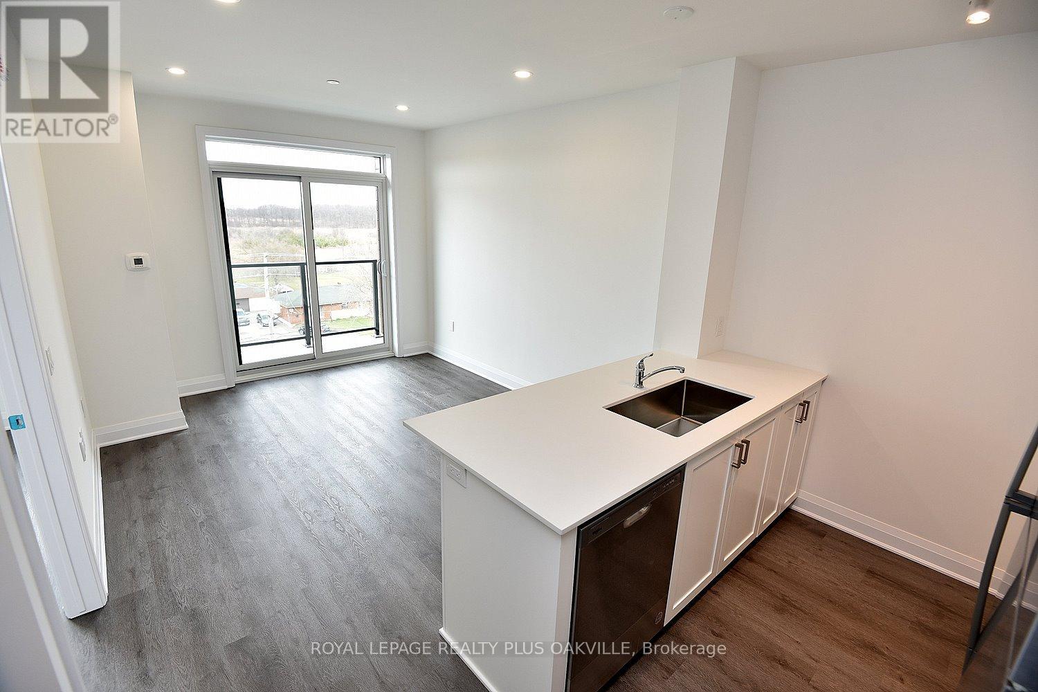 510 - 1936 Rymal Road E, Hamilton, Ontario  L0R 1P0 - Photo 18 - X12213823